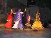 041218062214_traditional_indian_dance