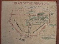 041227170130_plan_of_agra_fort