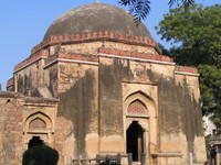 050107144918_mosque_and_tomb