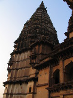 050102170356_tower_of_chaturbhuj_temple