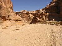 004_end_of_the_wadi_led_to_two_trails