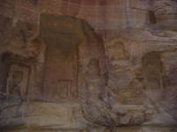007_carving_on_the_wadi_wall