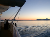 06170205_sunset_on_cruise