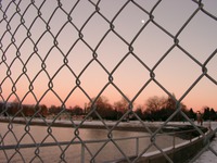 01030040_wire_fence_and_moon