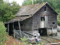 07010012_old_house