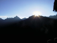 008_the_first_sunlight_appear_above_the_mountain