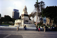 008_chinese_monument