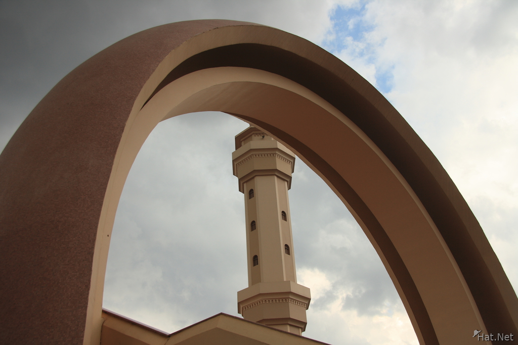 view--arch of grand mosque in kampala