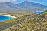 20241003150810_Panoramic_View_of_Wineglass_Bay