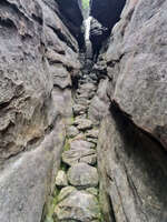 Narrow Rock Passage at Pinnacle Lookout 