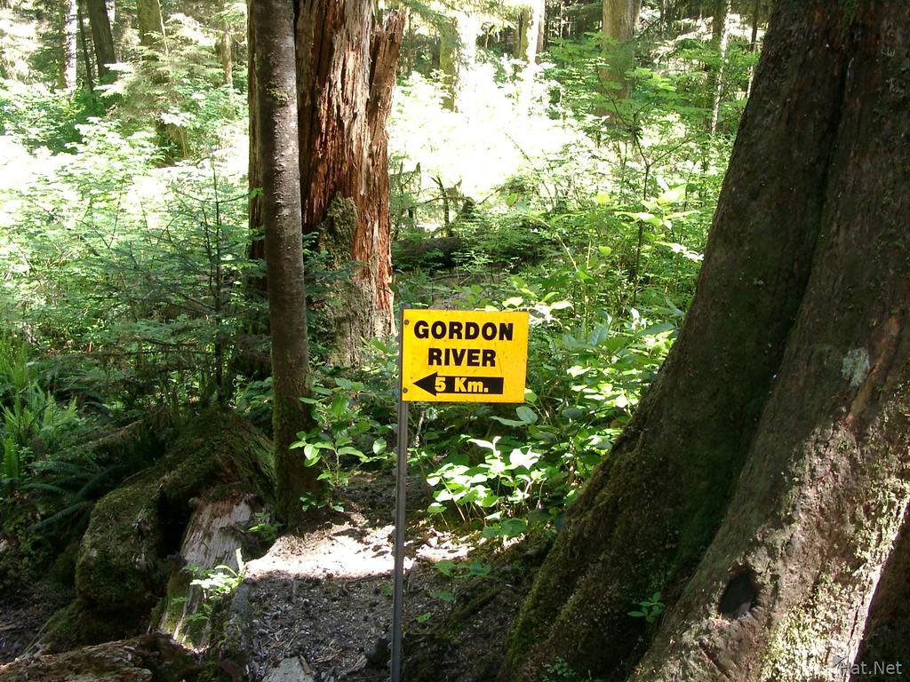 gordon river sign