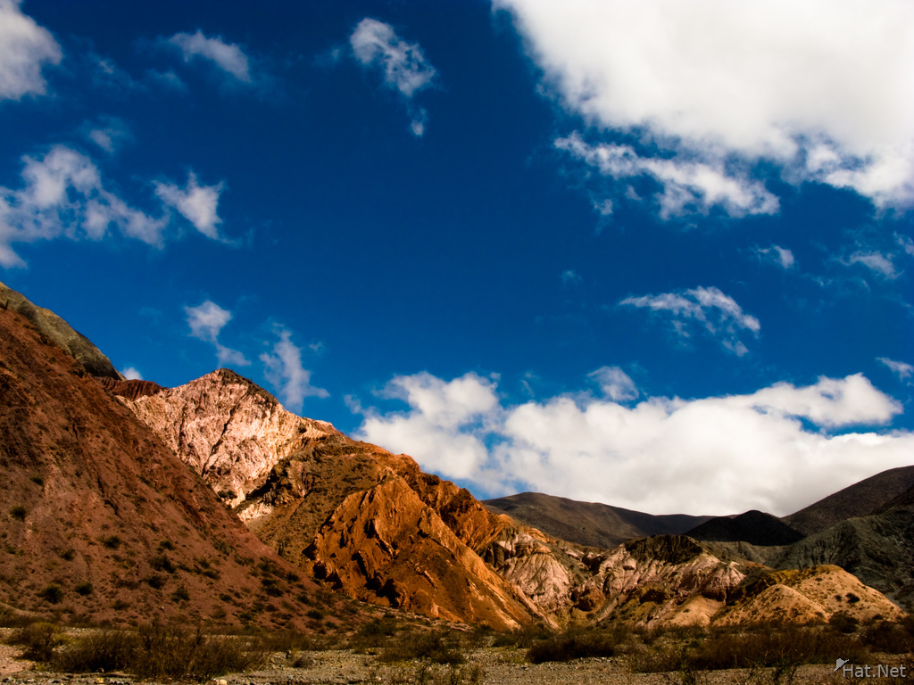 purmamarca hills