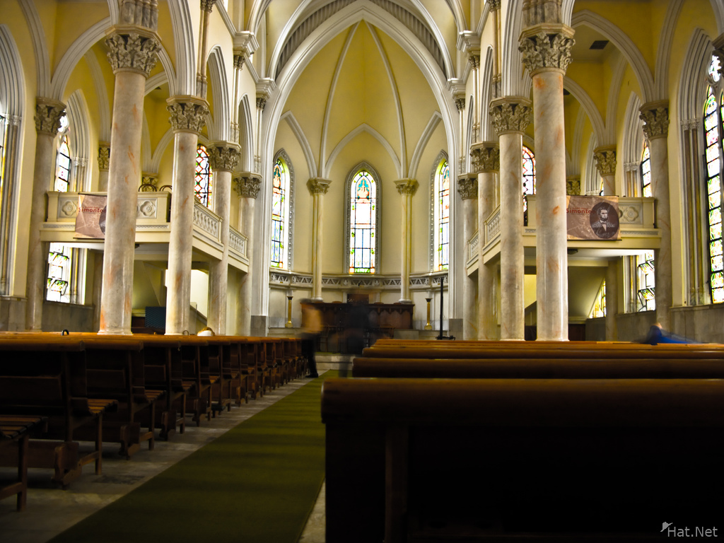 inside cathedral presbiteriana