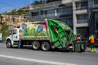 Funky Garbage Truck Valparaíso,  Región de Valparaíso,  Chile, South America