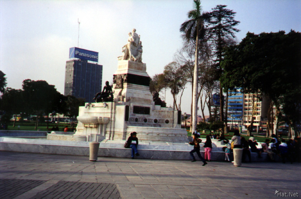 chinese monument